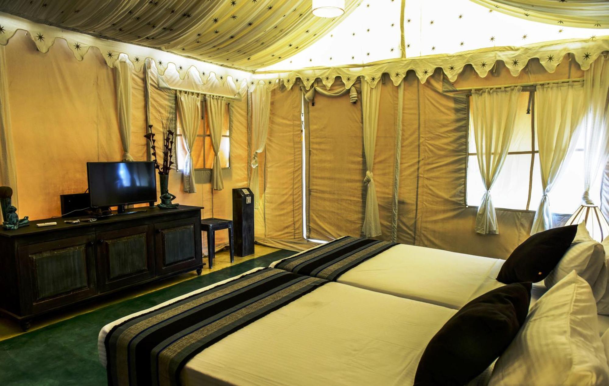 Rangiri Dambulla Resort Kamer foto